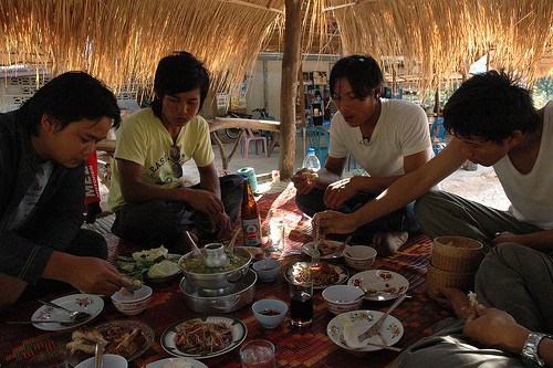 thai food culture is very social