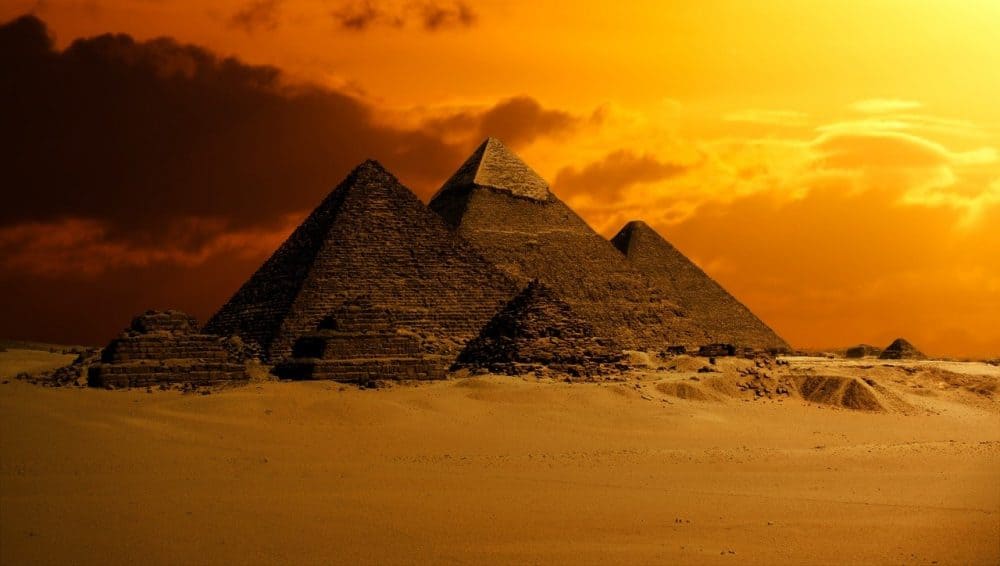 pyramids of giza